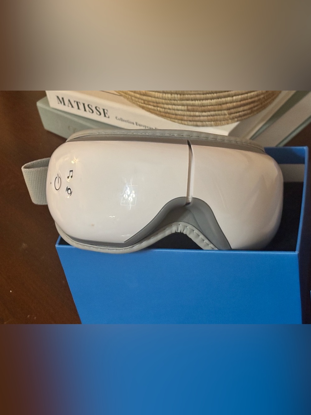 RENPHO RF-EM001 Eye Massager Heat Compression Bluetooth Rechargeable w/ Box